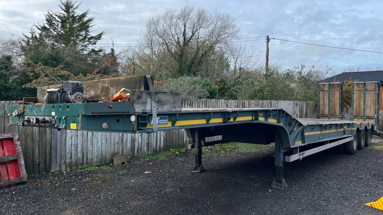 ANDOVER MACHINERY-CARRIER - Trailer: picture 3 ANDOVER MACHINERY-CARRIER - Trailer: picture 3