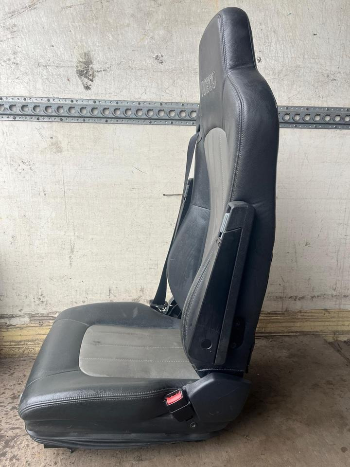IVECO Stralis 450 Beifahrersitz - Seat for Truck: picture 3 IVECO Stralis 450 Beifahrersitz - Seat for Truck: picture 3
