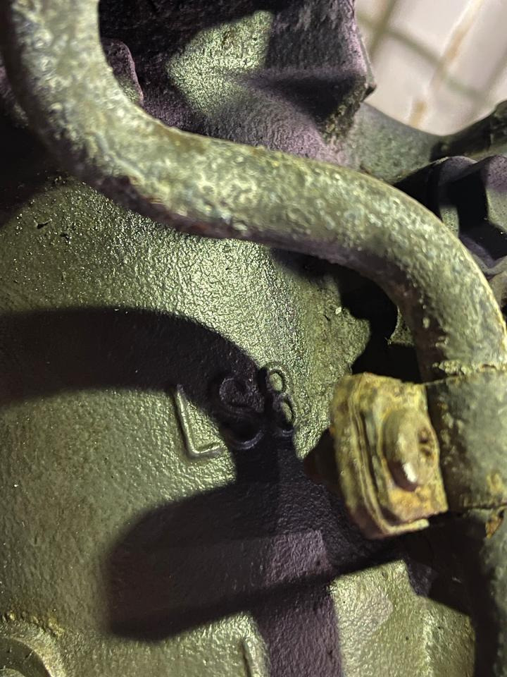 MERCEDES ACTROS Lenkung Lenkgetriebe A9604611701 LS8 - Steering for Truck: picture 4 MERCEDES ACTROS Lenkung Lenkgetriebe A9604611701 LS8 - Steering for Truck: picture 4