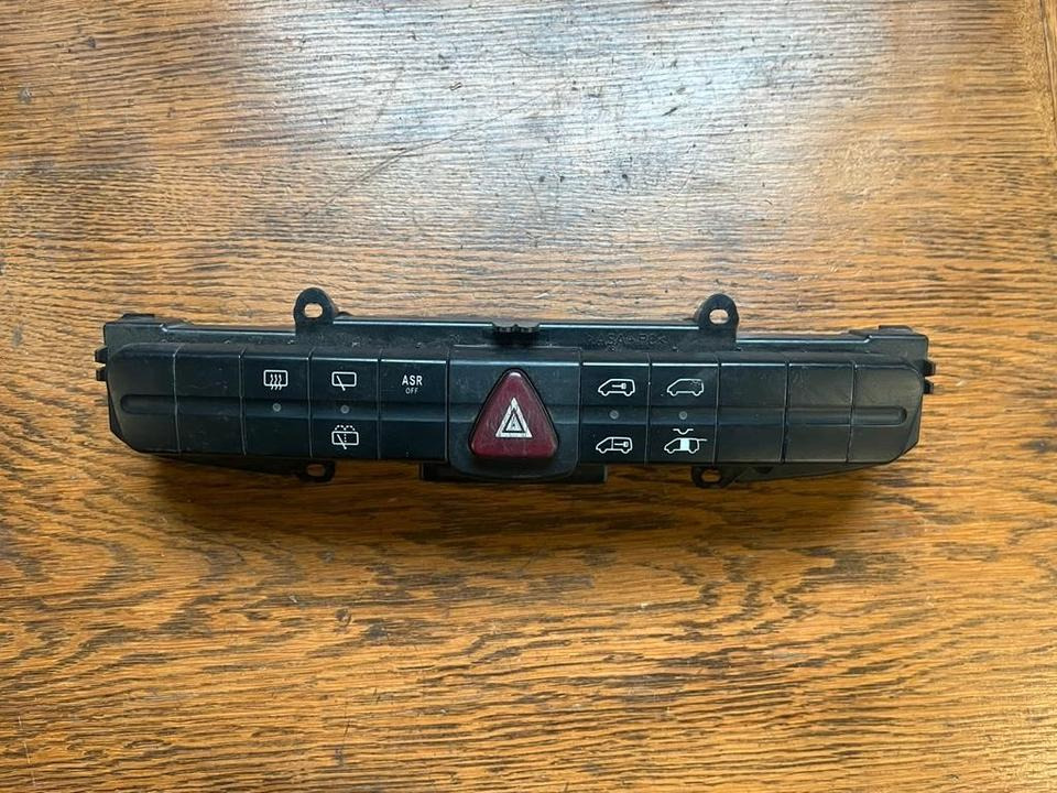 Mercedes Sprinter Warnblinkanlage Schalter 6395454507 - Electrical system for Truck: picture 1 Mercedes Sprinter Warnblinkanlage Schalter 6395454507 - Electrical system for Truck: picture 1
