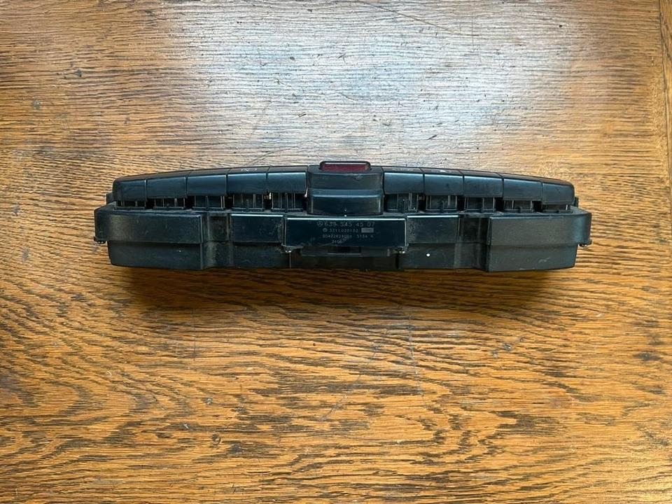 Mercedes Sprinter Warnblinkanlage Schalter 6395454507 - Electrical system for Truck: picture 3 Mercedes Sprinter Warnblinkanlage Schalter 6395454507 - Electrical system for Truck: picture 3