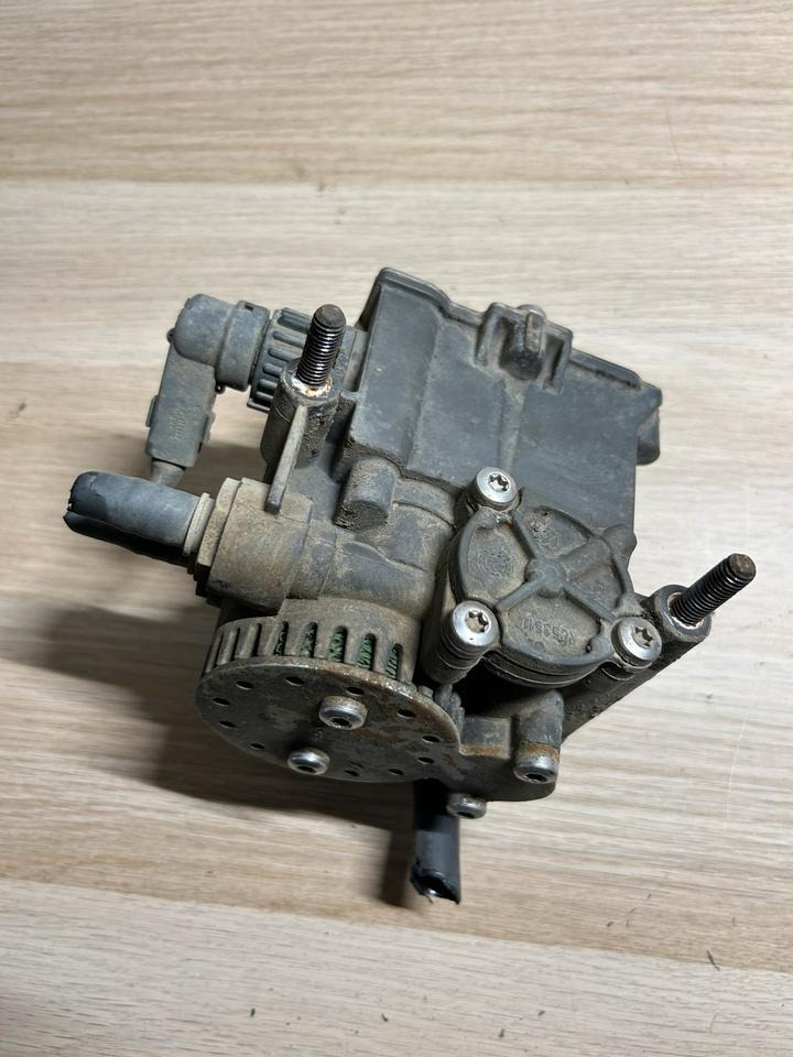 Mercedes Knorr-Bremse Einkanal Modul EA2000/A0004291124 - Spare parts: picture 5 Mercedes Knorr-Bremse Einkanal Modul EA2000/A0004291124 - Spare parts: picture 5