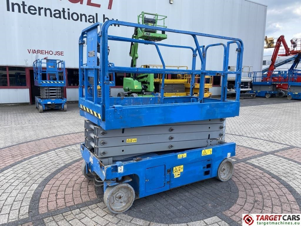 Genie GS-2646 Electric GS2646 Scissor Work Lift 992cm - Scissor lift: picture 1 Genie GS-2646 Electric GS2646 Scissor Work Lift 992cm - Scissor lift: picture 1