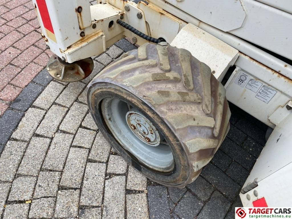 Scissor lift Genie GS-4069RT Diesel 4x4 Scissor Work Lift 1412cm NOCE: picture 23 Scissor lift Genie GS-4069RT Diesel 4x4 Scissor Work Lift 1412cm NOCE: picture 23