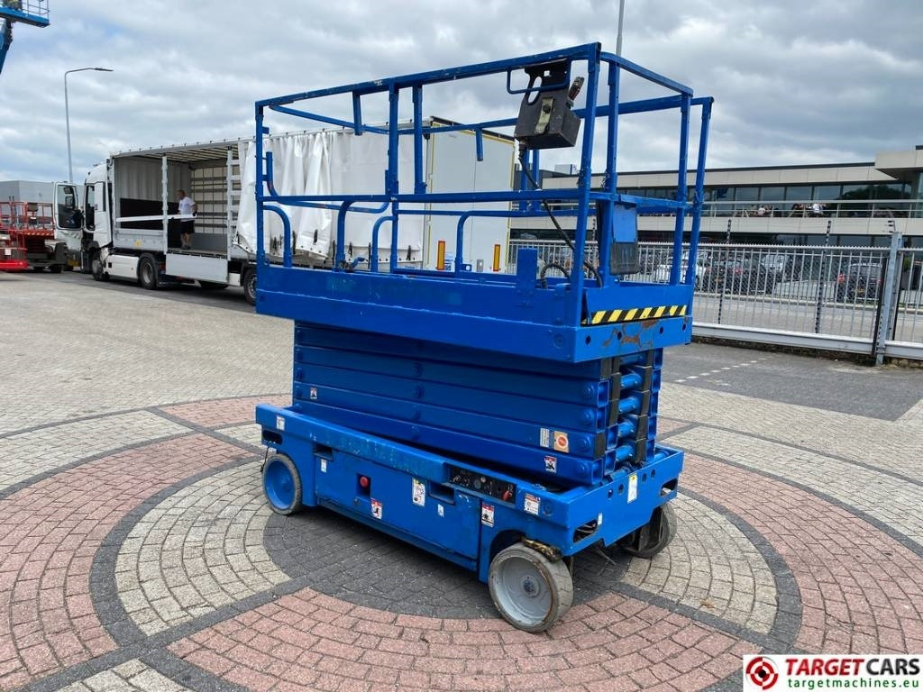 Haulotte Compact 14 Electric Scissor Work Lift 1385cm - Scissor lift: picture 2 Haulotte Compact 14 Electric Scissor Work Lift 1385cm - Scissor lift: picture 2