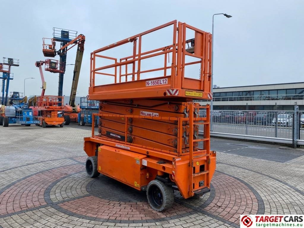 Holland Lift CombiStar N165EL12 Electric Scissor WorkLift 18.5M - Scissor lift: picture 2 Holland Lift CombiStar N165EL12 Electric Scissor WorkLift 18.5M - Scissor lift: picture 2