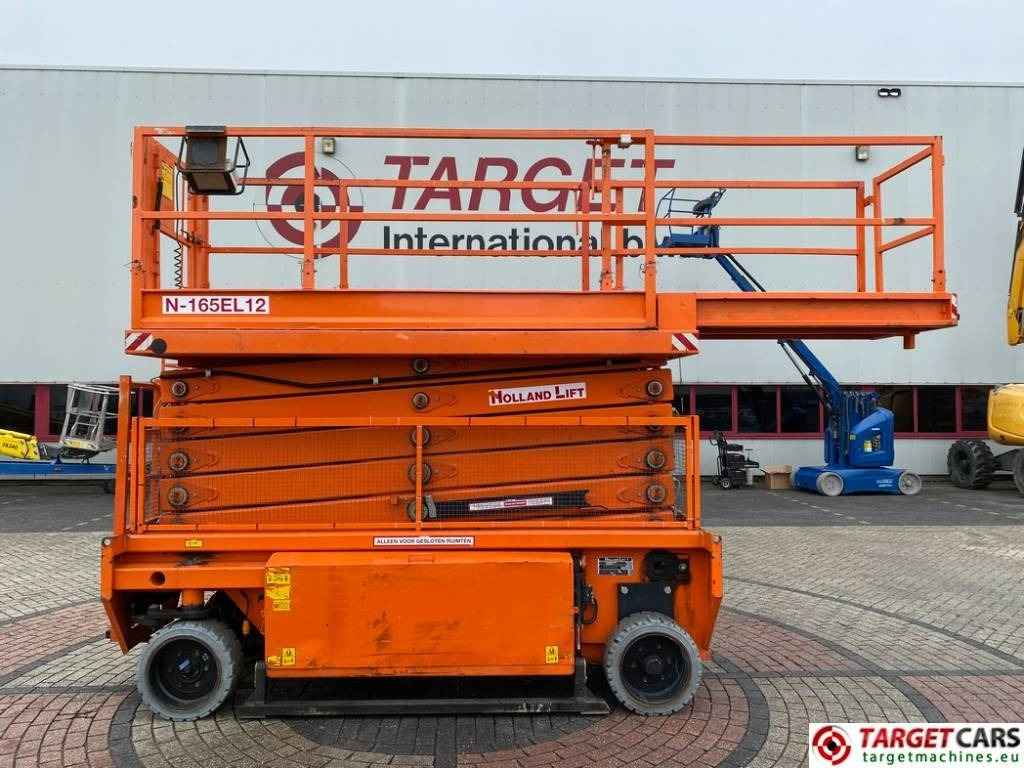 Holland Lift CombiStar N165EL12 Electric Scissor WorkLift 18.5M - Scissor lift: picture 5 Holland Lift CombiStar N165EL12 Electric Scissor WorkLift 18.5M - Scissor lift: picture 5
