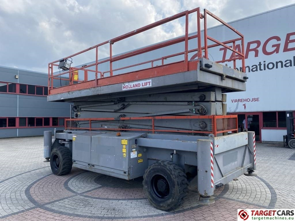 Holland Lift Combistar M-250DL27 diesel scissor worklift 27.20M - Scissor lift: picture 4 Holland Lift Combistar M-250DL27 diesel scissor worklift 27.20M - Scissor lift: picture 4