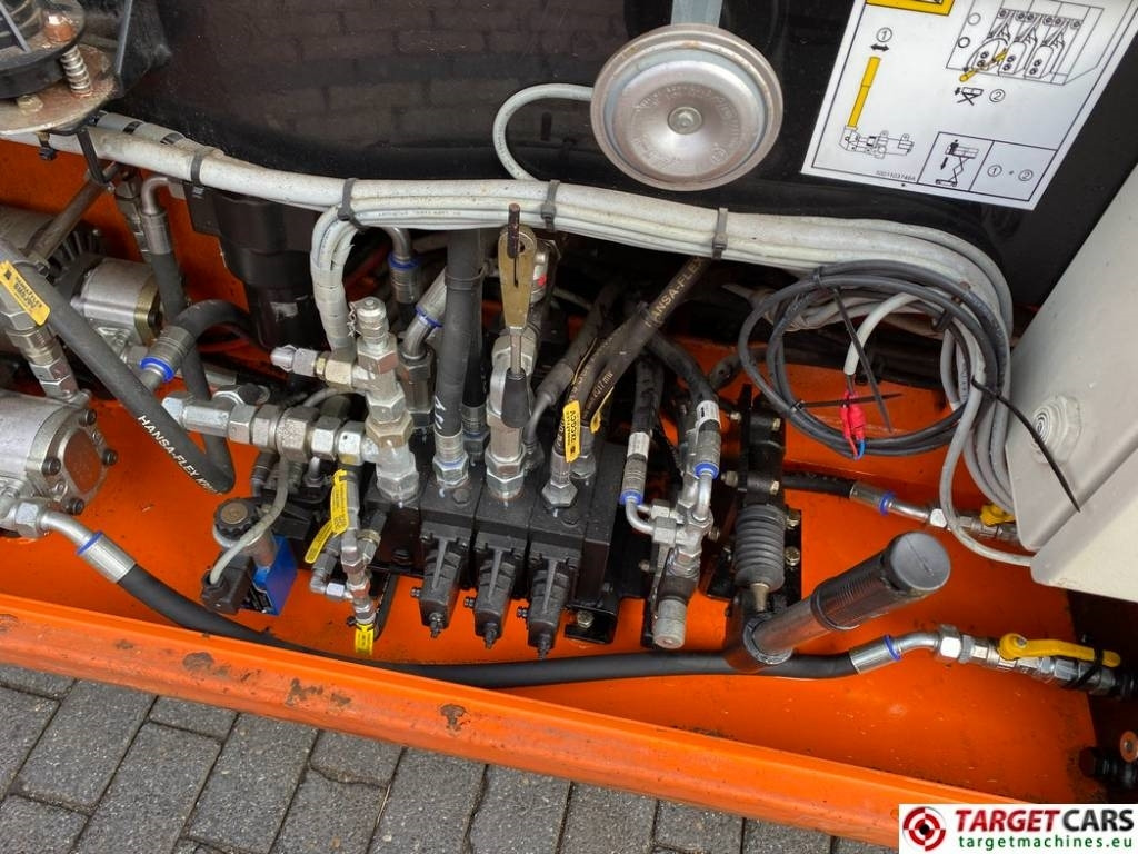 Scissor lift JLG 153-12 Liftlux Electric Scissor Work Lift 1730cm: picture 17