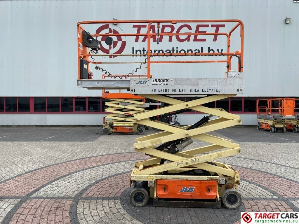 JLG 1930ES Electric Scissor Work Lift 772cm - Scissor lift: picture 5 JLG 1930ES Electric Scissor Work Lift 772cm - Scissor lift: picture 5