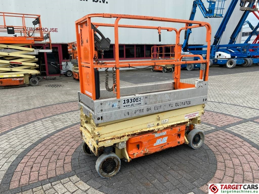 JLG 1930ES Electric Scissor Work Lift 772cm - Scissor lift: picture 1 JLG 1930ES Electric Scissor Work Lift 772cm - Scissor lift: picture 1