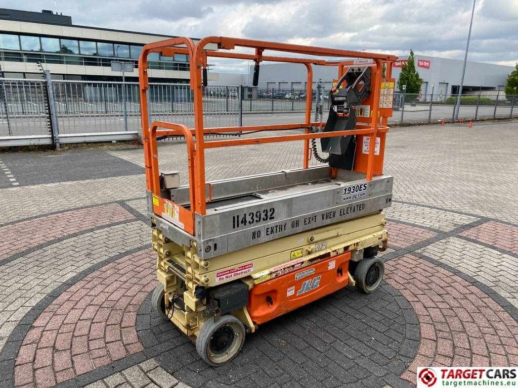 JLG 1930ES Electric Scissor Work Lift 772cm - Scissor lift: picture 3 JLG 1930ES Electric Scissor Work Lift 772cm - Scissor lift: picture 3
