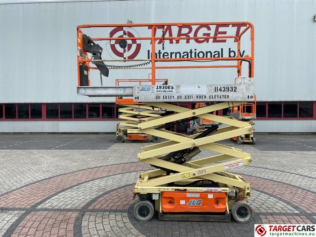 JLG 1930ES Electric Scissor Work Lift 772cm - Scissor lift: picture 5 JLG 1930ES Electric Scissor Work Lift 772cm - Scissor lift: picture 5