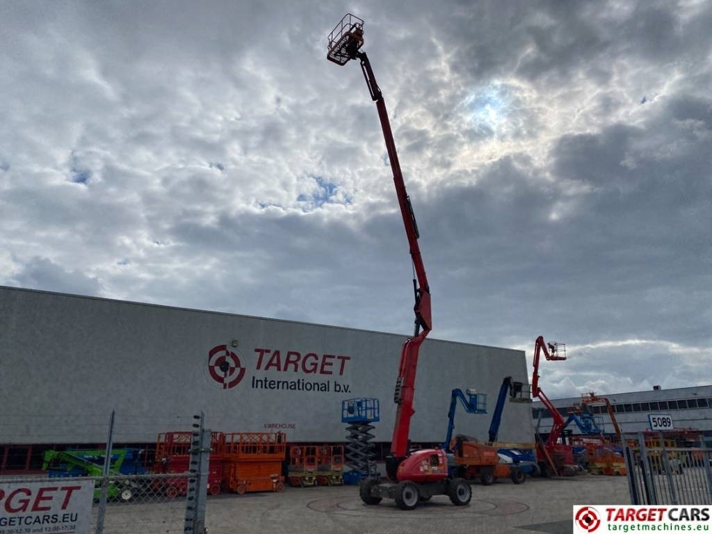 JLG 600AJ Articulated 4x4 Diesel Boom Work Lift 2047cm - Articulated boom: picture 5 JLG 600AJ Articulated 4x4 Diesel Boom Work Lift 2047cm - Articulated boom: picture 5