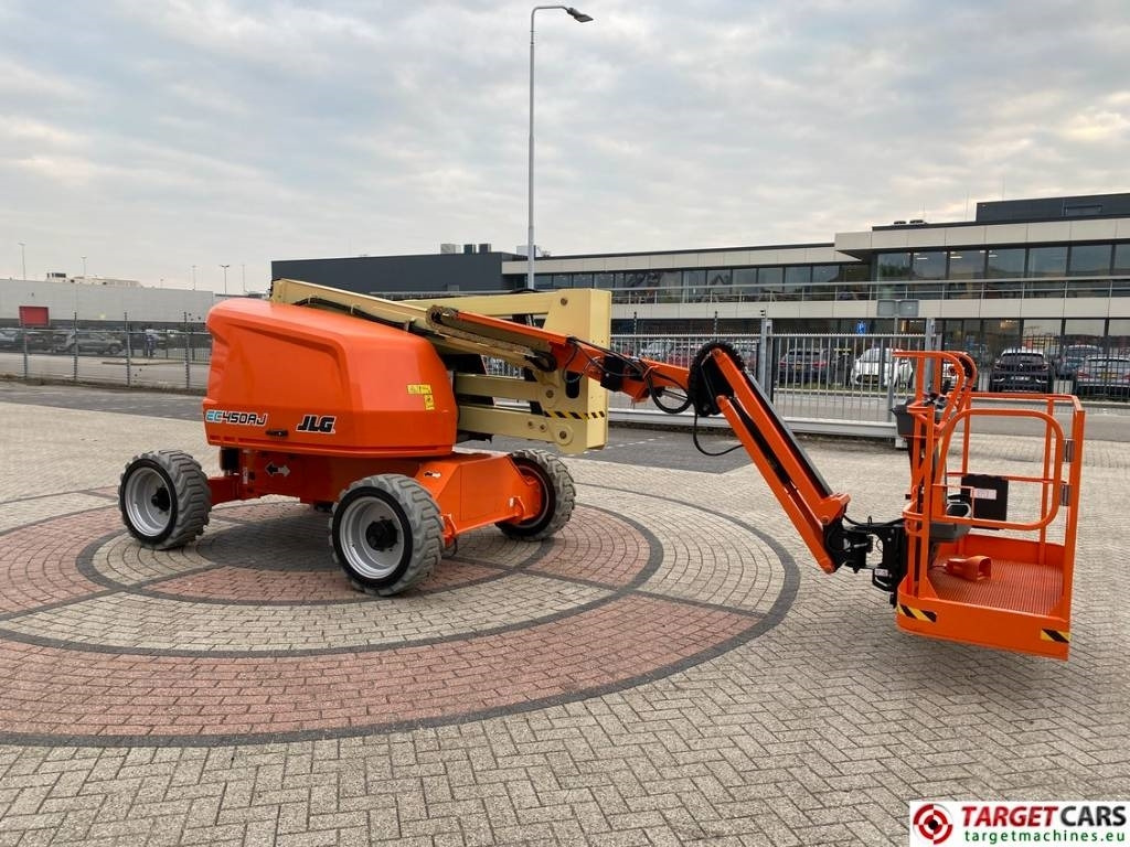 JLG EC450AJ Lithium-Ion Articulated Boom Lift 1572cm  - Articulated boom: picture 2 JLG EC450AJ Lithium-Ion Articulated Boom Lift 1572cm  - Articulated boom: picture 2