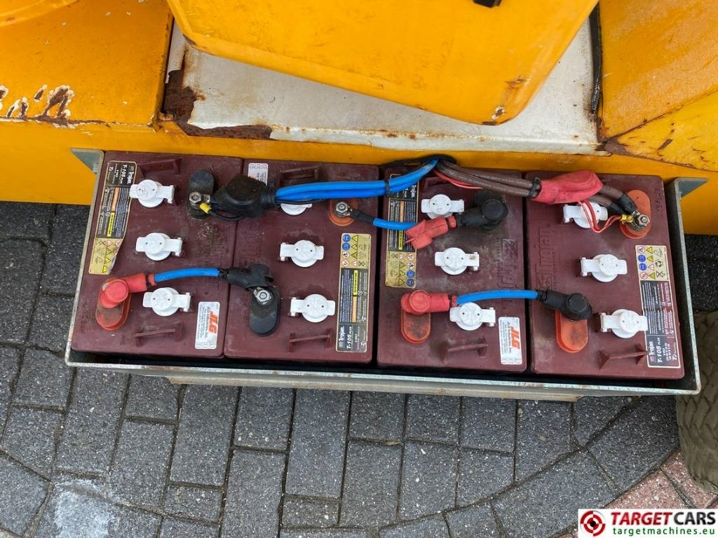 Articulated boom Niftylift HR12NDE HyBrid Articulated Boom Work Lift 1220cm: picture 13