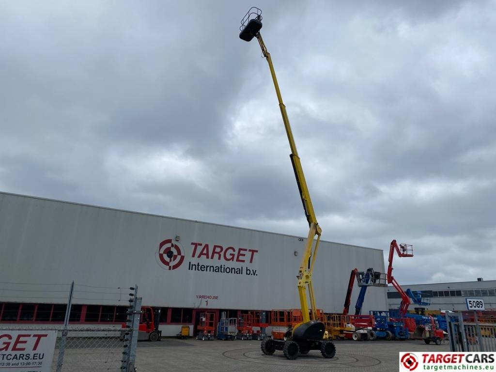 Niftylift HR21D Diese 4x4 Articulated Boom Work Lift 2080cm - Articulated boom: picture 5 Niftylift HR21D Diese 4x4 Articulated Boom Work Lift 2080cm - Articulated boom: picture 5