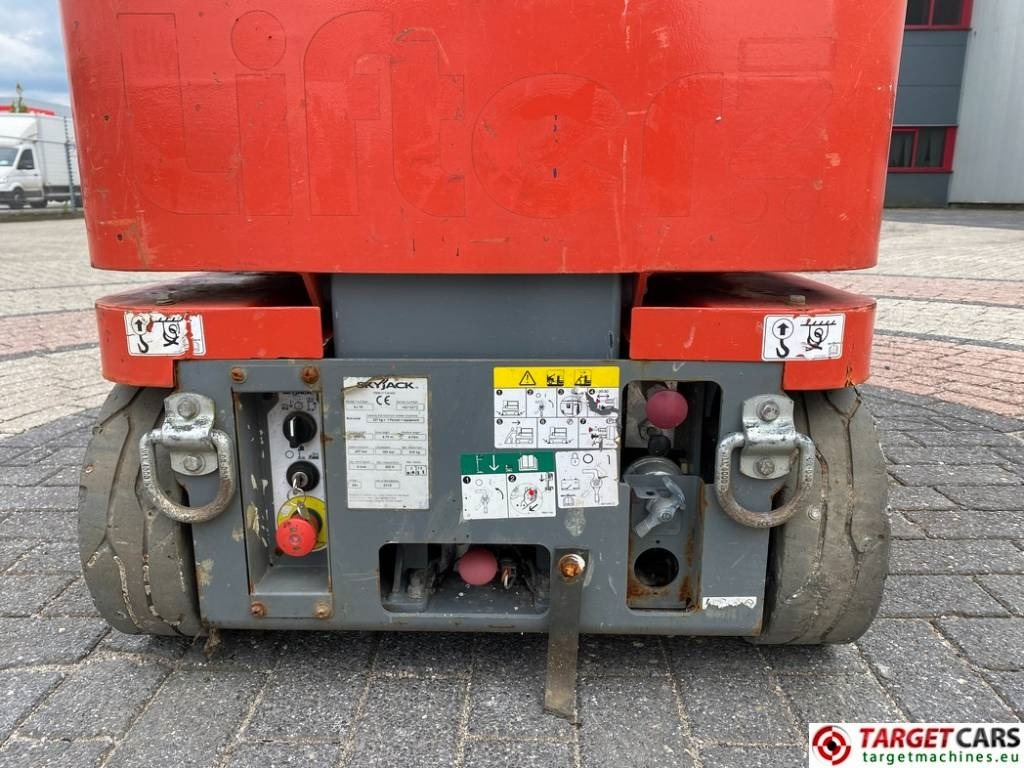 Vertical mast lift SkyJack SJ16 Electric Vertical Mast Work Lift 675cm: picture 11