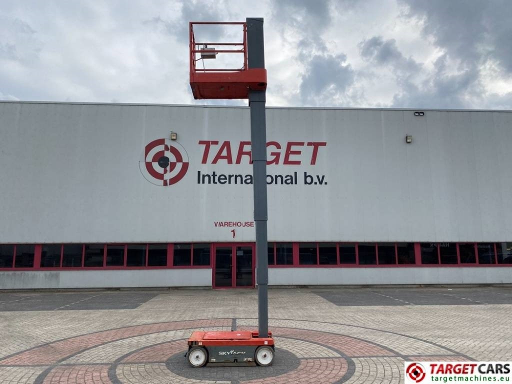 Vertical mast lift SkyJack SJ16 Electric Vertical Mast Work Lift 675cm: picture 22