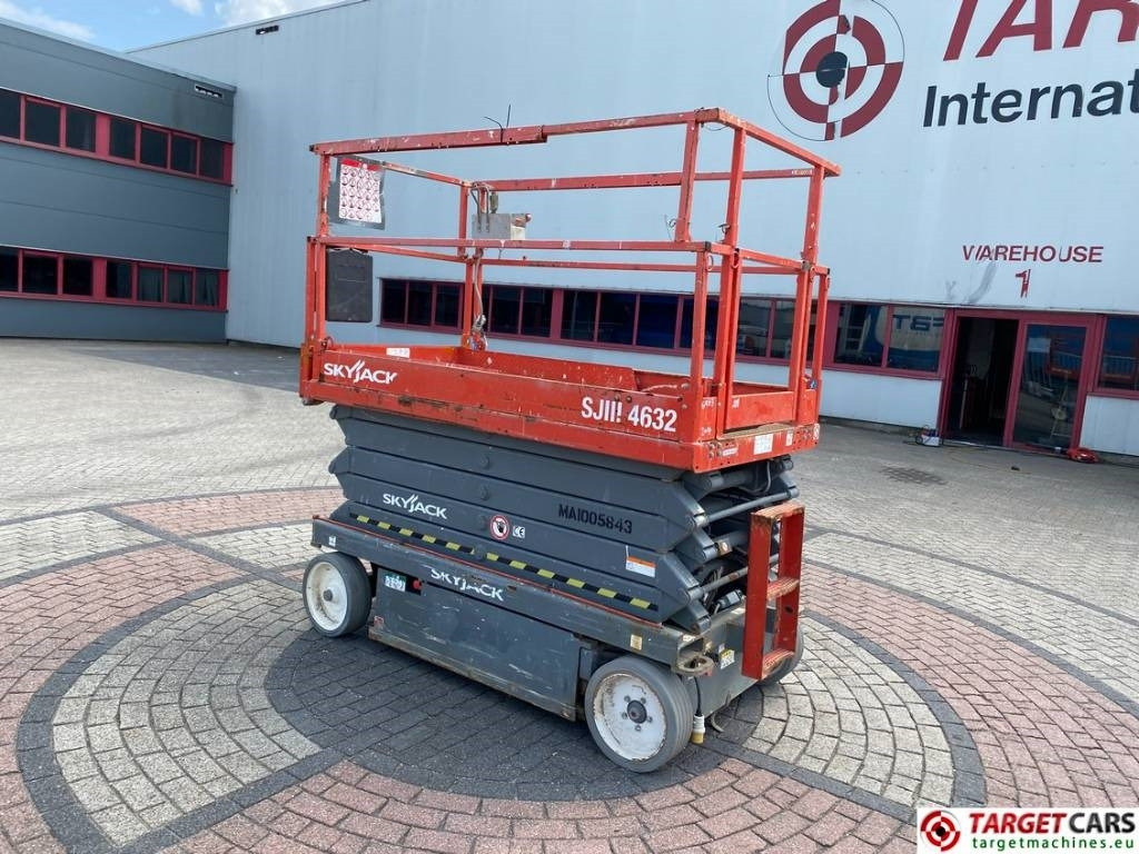 SkyJack SJIII-4632 Electric 4632 Scissor Work Lift 1170cm - Scissor lift: picture 4 SkyJack SJIII-4632 Electric 4632 Scissor Work Lift 1170cm - Scissor lift: picture 4