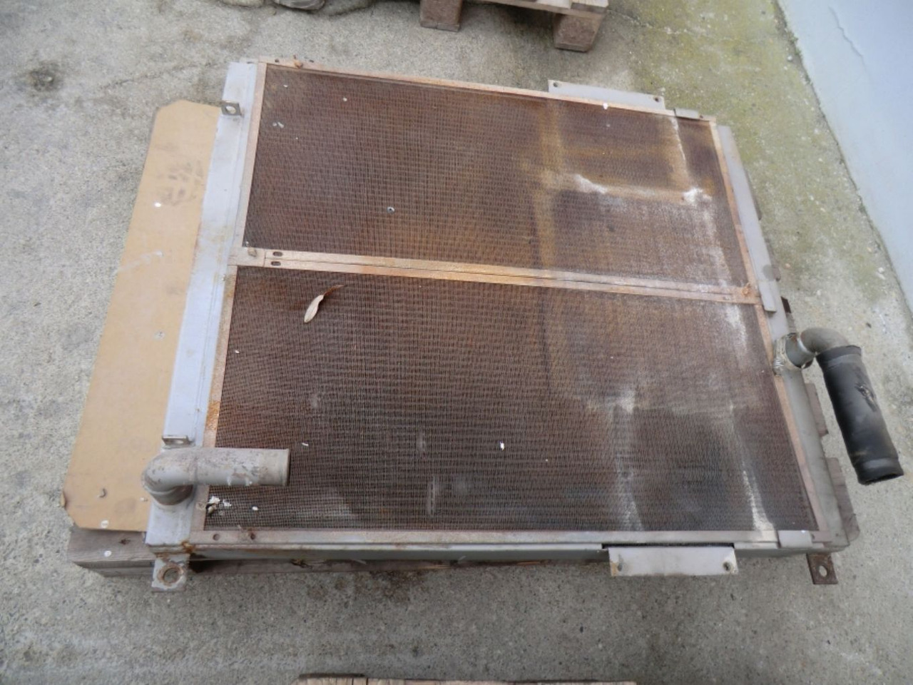 HITACHI ZX240 BAS SCAMBIATORI DI CALORE - Cooling system for Construction machinery: picture 1 HITACHI ZX240 BAS SCAMBIATORI DI CALORE - Cooling system for Construction machinery: picture 1