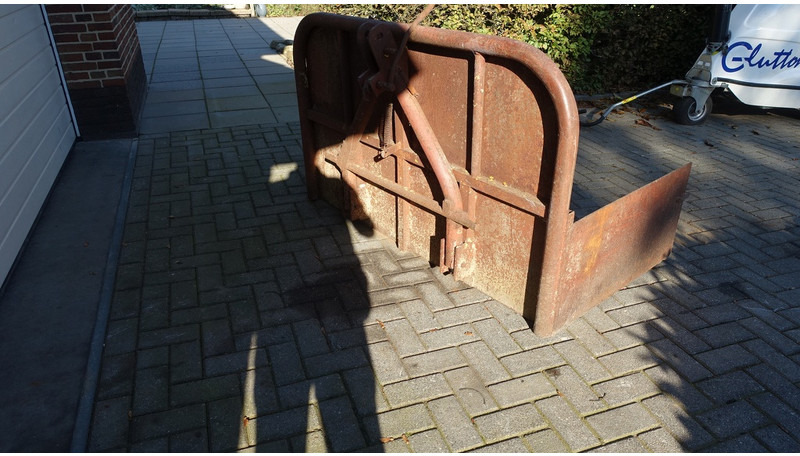 Grondbak Grondbak Tractor bak 160 Cm - Soil tillage equipment: picture 3 Grondbak Grondbak Tractor bak 160 Cm - Soil tillage equipment: picture 3