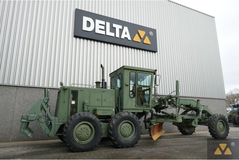 Caterpillar 130G Ex-army - Grader: picture 5 Caterpillar 130G Ex-army - Grader: picture 5