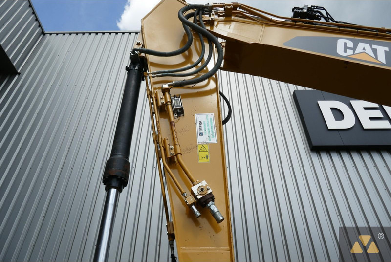 Crawler excavator Caterpillar 320FL: picture 12 Crawler excavator Caterpillar 320FL: picture 12