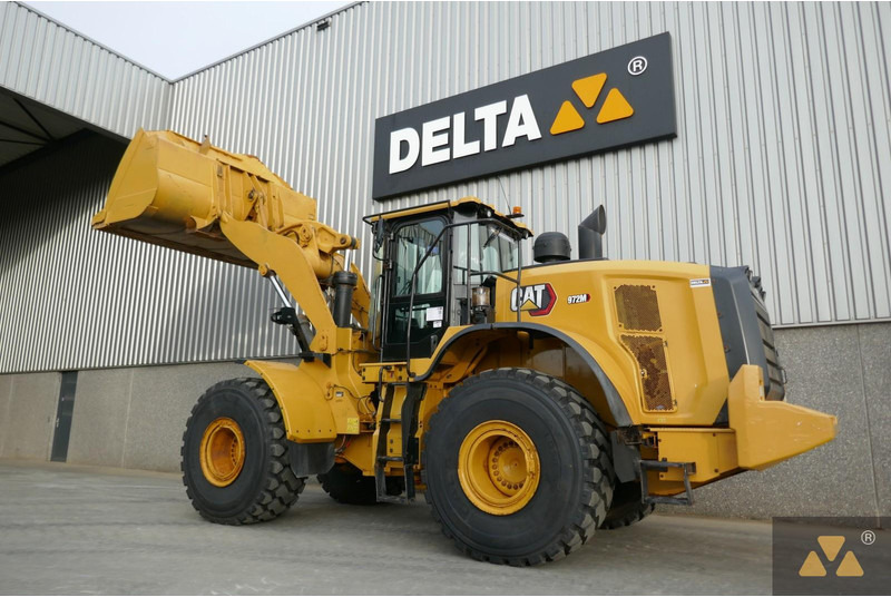 Wheel loader Caterpillar 972M: picture 11
