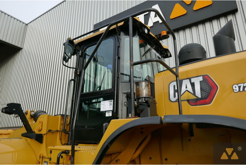 Wheel loader Caterpillar 972M: picture 19