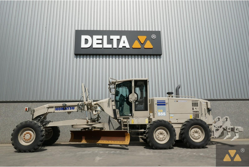 Komatsu GD555-5 Ex- - Grader: picture 1 Komatsu GD555-5 Ex- - Grader: picture 1