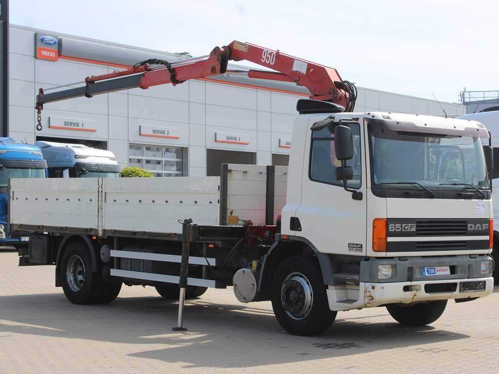 DAF CF 240, CRANE HMF 953 K2, PNEU 80% - Dropside/ Flatbed truck, Crane truck: picture 2 DAF CF 240, CRANE HMF 953 K2, PNEU 80% - Dropside/ Flatbed truck, Crane truck: picture 2