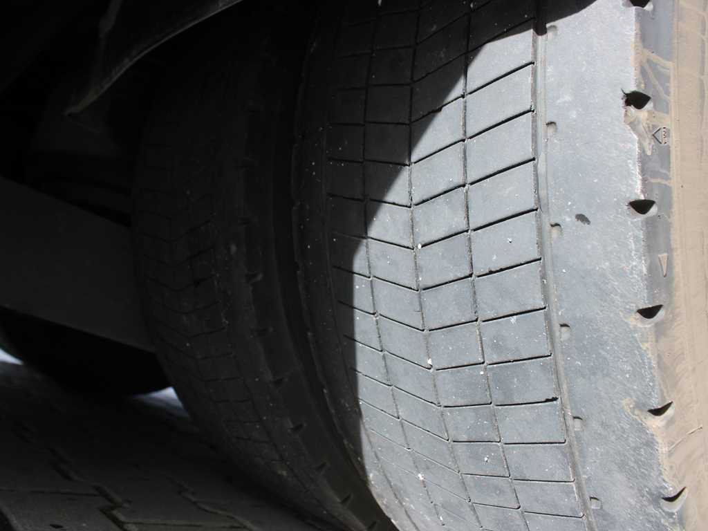 Curtainsider truck Mercedes-Benz Actros 2545, 6X2, EURO 6, AIR SUSPENSION + PANAV: picture 14