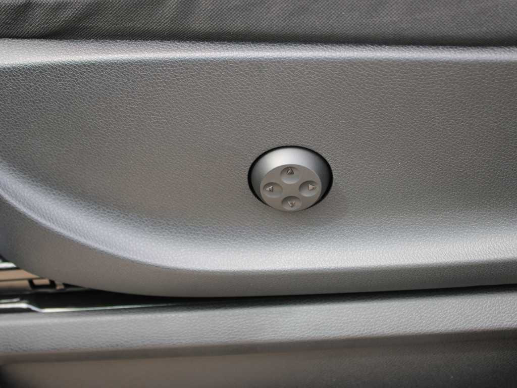 Car Mercedes-Benz V 300d 4M L, exclusive: picture 13