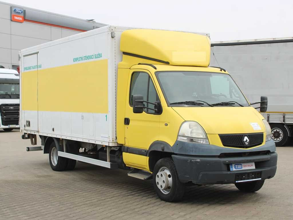 Renault MASCOTT 160.65 P 4X2, EURO 3, TAIL LIFT Renault MASCOTT 160.65 P 4X2, EURO 3, TAIL LIFT - Box van: picture 2 Renault MASCOTT 160.65 P 4X2, EURO 3, TAIL LIFT Renault MASCOTT 160.65 P 4X2, EURO 3, TAIL LIFT - Box van: picture 2