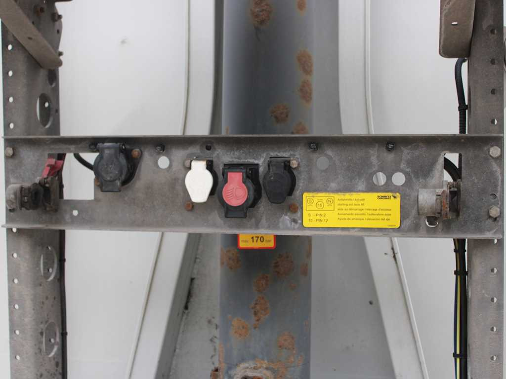 Schmitz SKI 24 SL 10.5, AXLES 9t, LIFTING AXLE, ALUMINUM BODY - Tipper semi-trailer: picture 5 Schmitz SKI 24 SL 10.5, AXLES 9t, LIFTING AXLE, ALUMINUM BODY - Tipper semi-trailer: picture 5