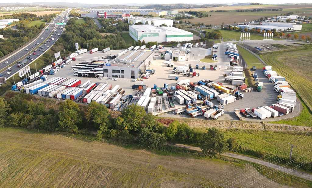 Mercedes-Benz Actros 1848 GIGA SPACE, EURO 6, LOWDECK - Tractor unit: picture 3 Mercedes-Benz Actros 1848 GIGA SPACE, EURO 6, LOWDECK - Tractor unit: picture 3