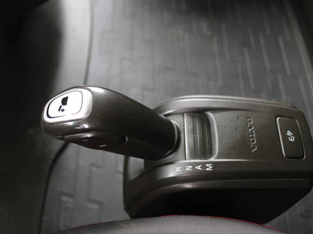 Tractor unit Volvo FH 500, LOWDECK, EURO 6, VEB +: picture 17