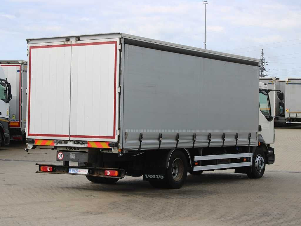 Volvo FL 240, EURO 5 - Curtainsider truck: picture 3 Volvo FL 240, EURO 5 - Curtainsider truck: picture 3