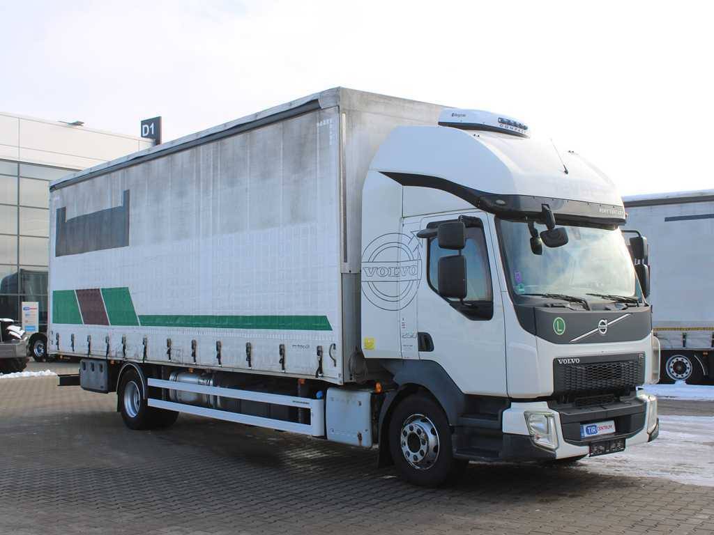 Volvo FL 250, EURO 6, INDEPENDENT AIR CONDITIONING - Curtainsider truck: picture 3 Volvo FL 250, EURO 6, INDEPENDENT AIR CONDITIONING - Curtainsider truck: picture 3