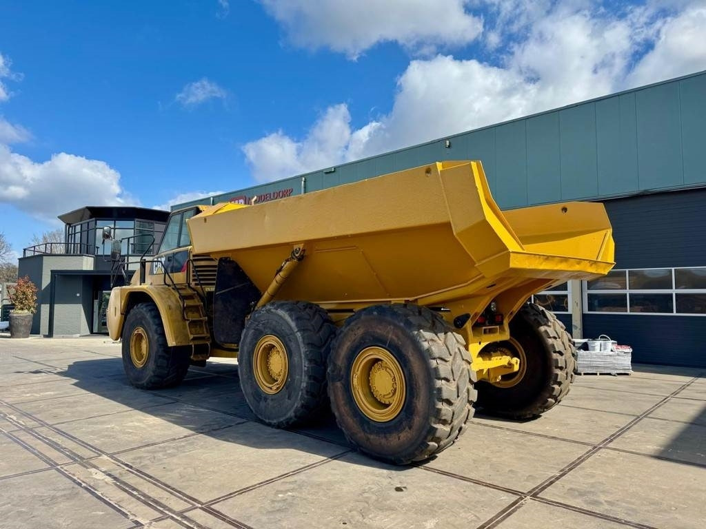 CAT 735 - Articulated dumper: picture 4 CAT 735 - Articulated dumper: picture 4