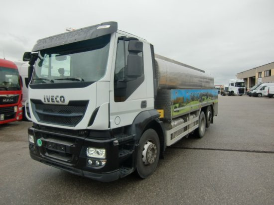 Iveco Stralis AD 260 SYS Milchtankwagen, Tankaufbau, ,Lenkachse + Liftachse, Retarder, 3 Kammern zu 5300l - Tank truck: picture 1 Iveco Stralis AD 260 SYS Milchtankwagen, Tankaufbau, ,Lenkachse + Liftachse, Retarder, 3 Kammern zu 5300l - Tank truck: picture 1