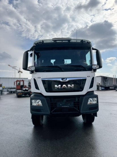 MAN TGS 26.430 6x4 3-Seitenkipper, HMF 2020K-RC Heckkran abnehmbar, - Tipper, Crane truck: picture 2 MAN TGS 26.430 6x4 3-Seitenkipper, HMF 2020K-RC Heckkran abnehmbar, - Tipper, Crane truck: picture 2