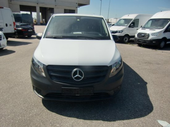 Mercedes-Benz Vito 114 CDi Kastenwagen L2H1 Schiebetüre rechts - Small van: picture 2 Mercedes-Benz Vito 114 CDi Kastenwagen L2H1 Schiebetüre rechts - Small van: picture 2