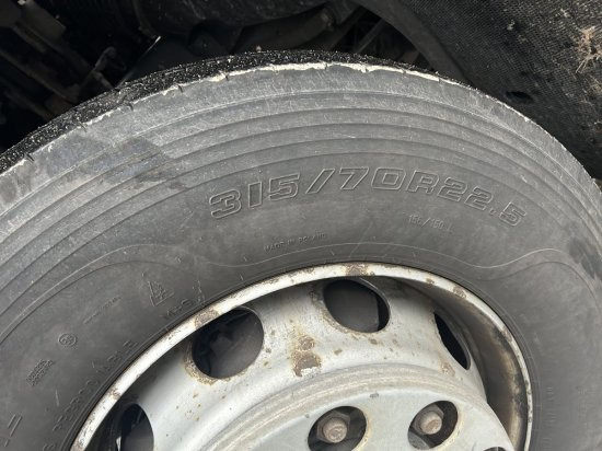 Curtainsider truck Volvo FE 280 Pritsche/Plane, Automatik, E6: picture 7 Curtainsider truck Volvo FE 280 Pritsche/Plane, Automatik, E6: picture 7