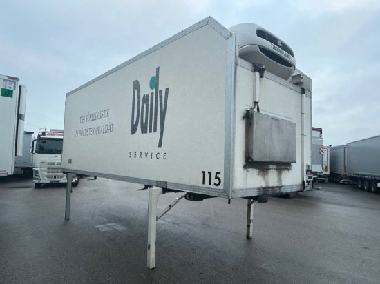 Weinmann Kühlwechselpritsche, Thermo King T-1200R/50 Bj. 2017 u. 19/ 3 Einheiten verfügbar - Container transporter/ Swap body trailer: picture 1 Weinmann Kühlwechselpritsche, Thermo King T-1200R/50 Bj. 2017 u. 19/ 3 Einheiten verfügbar - Container transporter/ Swap body trailer: picture 1