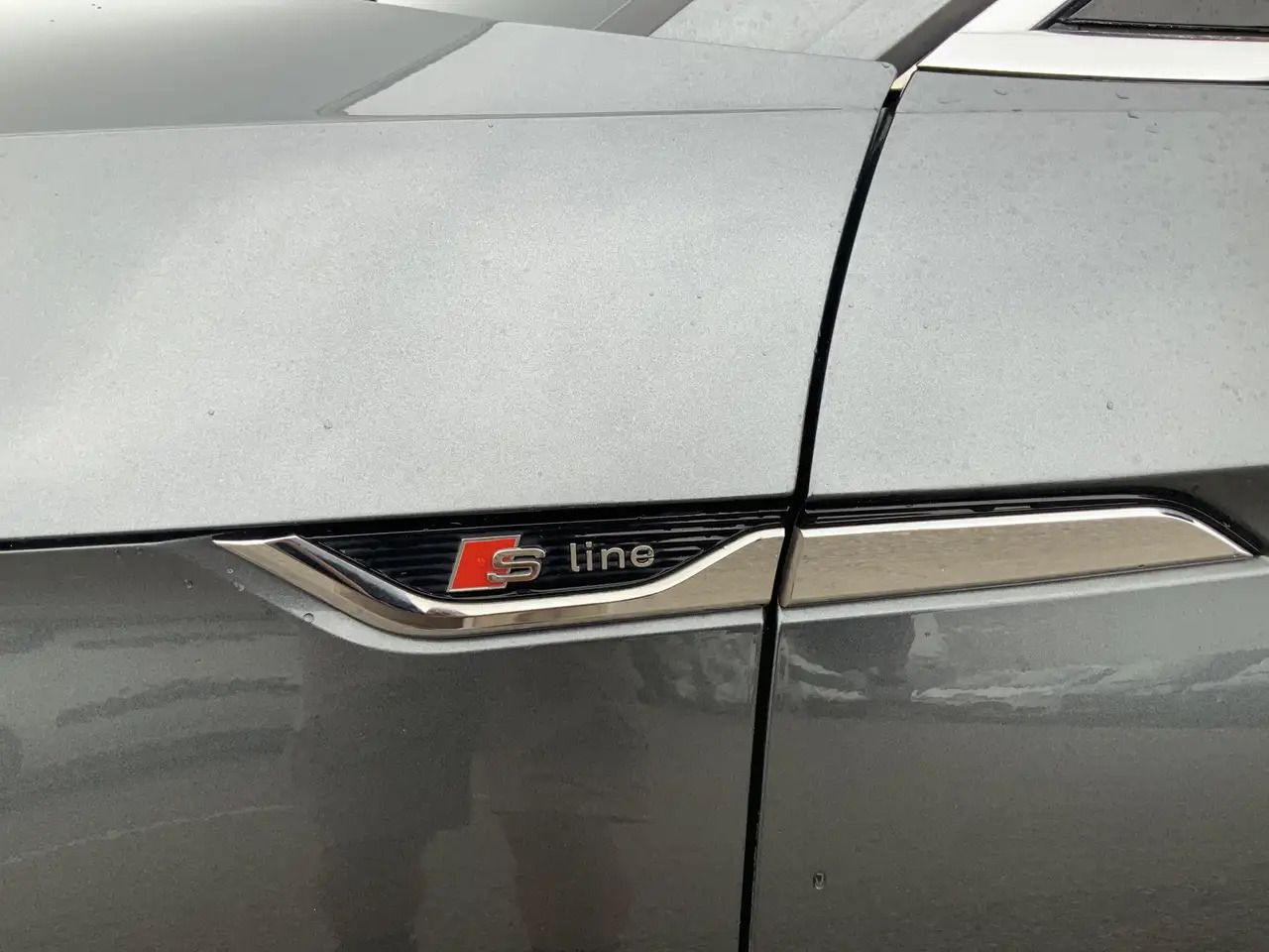 Audi A5 Sportback 2.0 TFSI g-tron Sport 2 x S-line edition - Hatchback: picture 4 Audi A5 Sportback 2.0 TFSI g-tron Sport 2 x S-line edition - Hatchback: picture 4