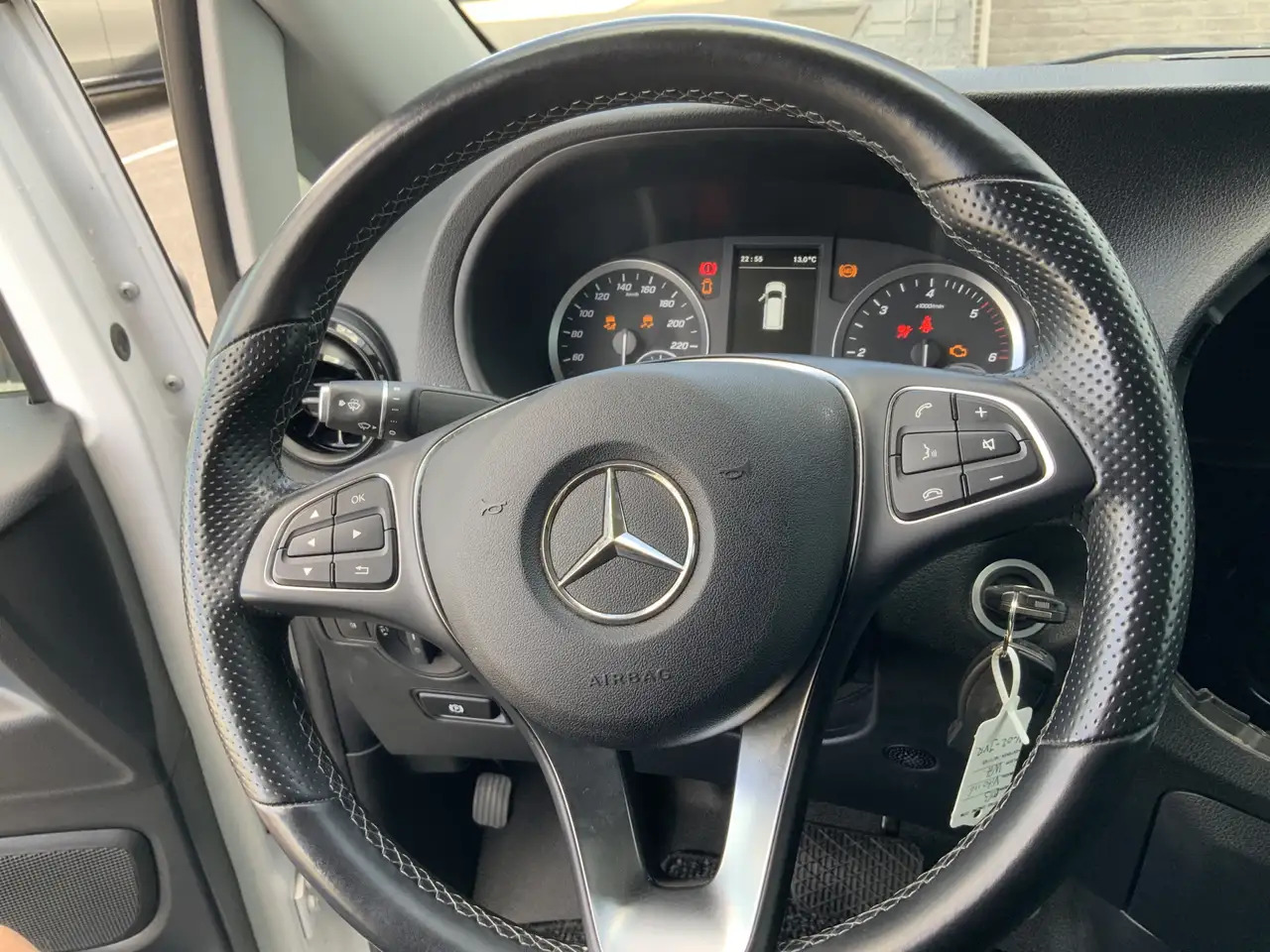 Mercedes-Benz Vito Automaat 116 CDI Lang 2 Airco Cruise 3 Zits Alu Ve - Small van: picture 5 Mercedes-Benz Vito Automaat 116 CDI Lang 2 Airco Cruise 3 Zits Alu Ve - Small van: picture 5