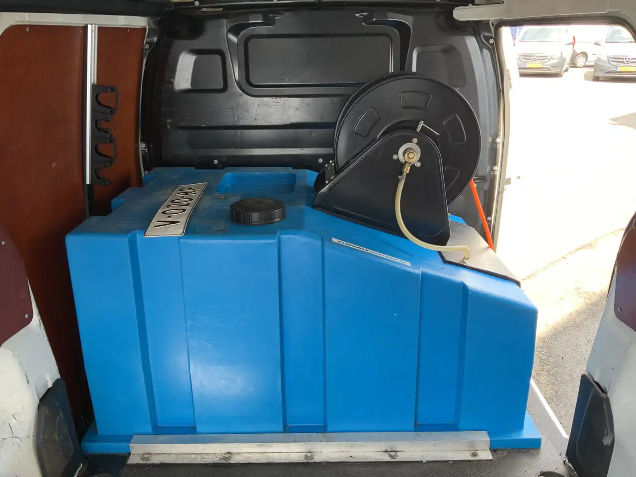 Peugeot Expert glazenwasser 226S 1.6 BlueHDI 115 Inbouw 530 liter - Panel van: picture 3 Peugeot Expert glazenwasser 226S 1.6 BlueHDI 115 Inbouw 530 liter - Panel van: picture 3
