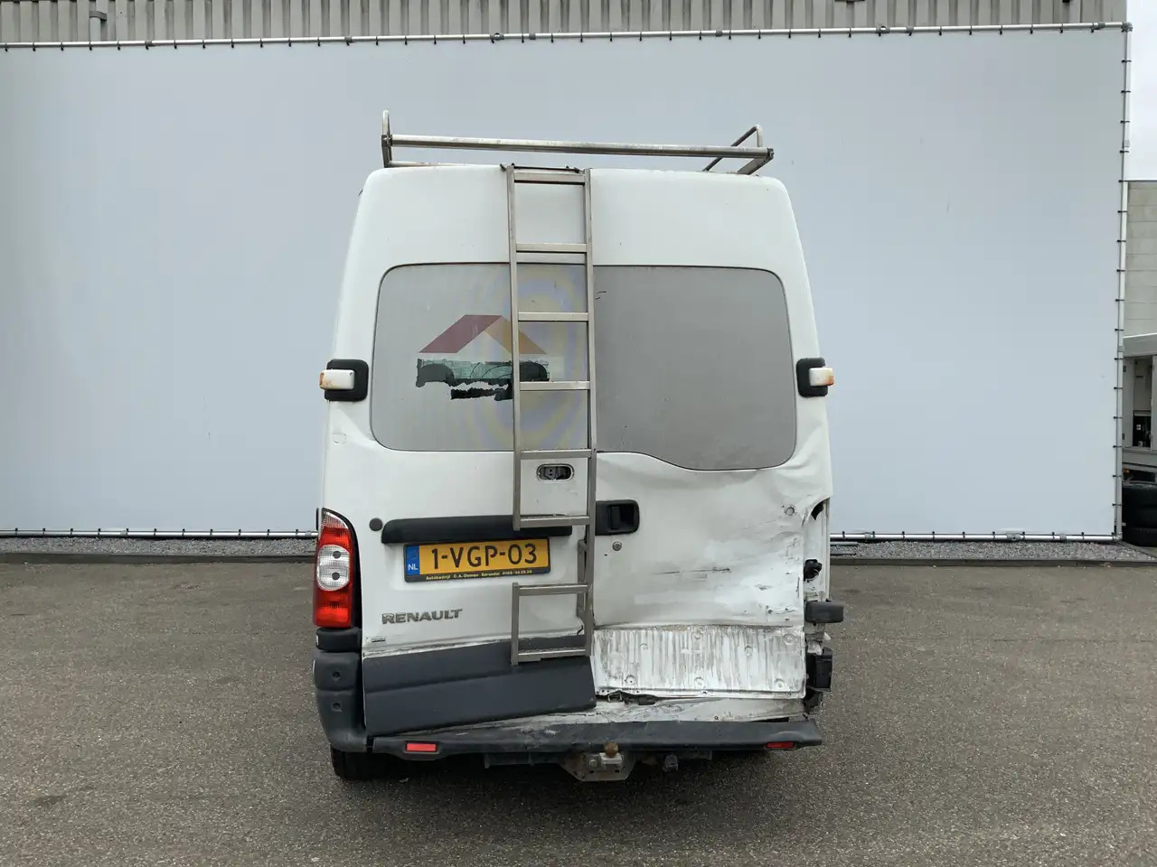 Renault Master T33 2.5 dCi L2H2 Airco 3 Zits Achter Schade Trap I - Panel van: picture 2 Renault Master T33 2.5 dCi L2H2 Airco 3 Zits Achter Schade Trap I - Panel van: picture 2